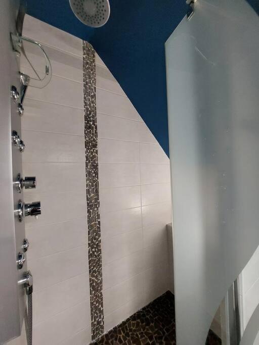 Bel Appartement 50 M2 Aux Portes De Strasbourg De 1 A 5 Personnes Chez Particuliers Avec 2 Sdb Coin Cuisine-Repas Et Kitchinette Prix Negociable Pour 1 Personne Vendenheim Exterior photo